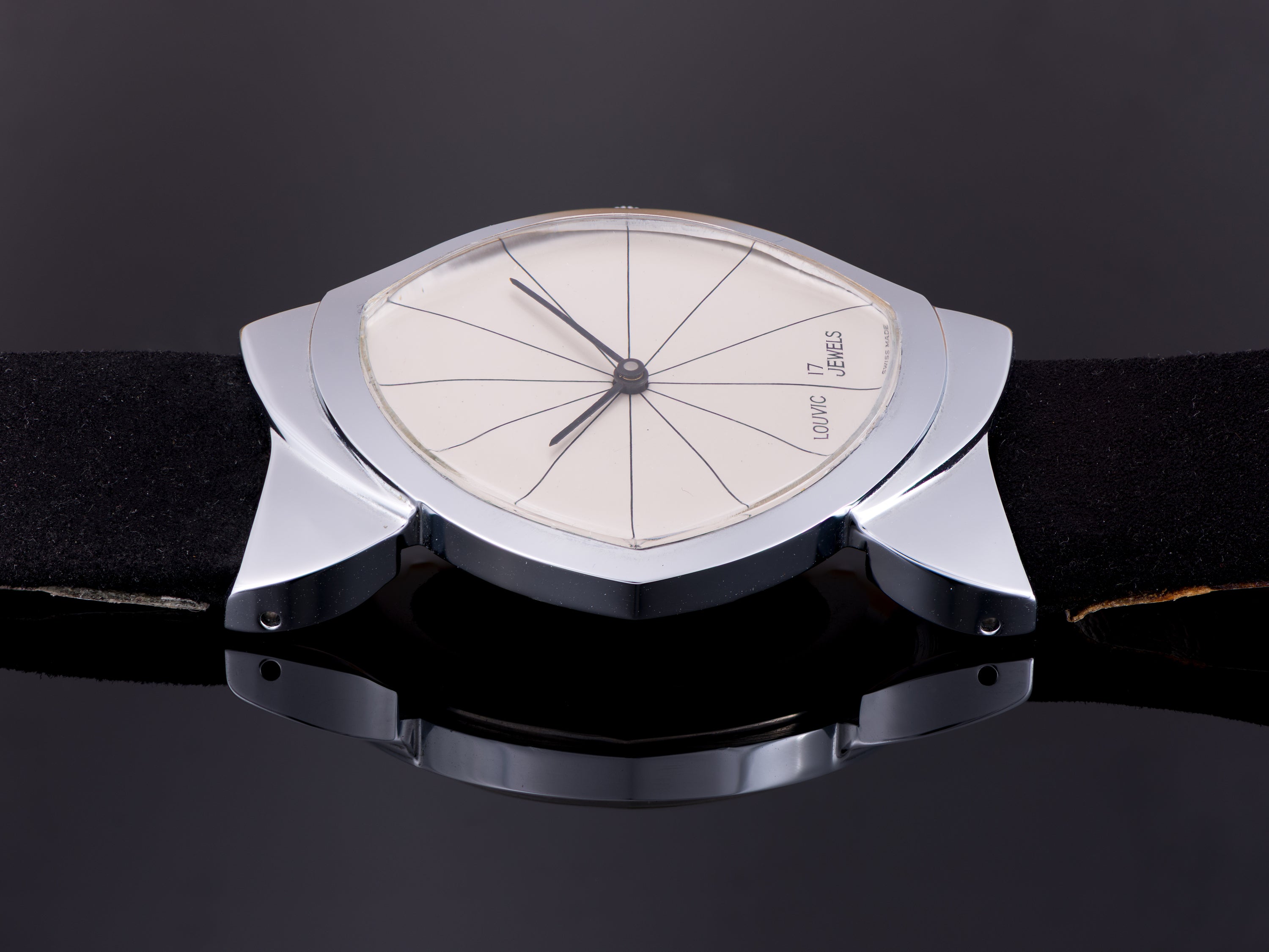 Louvic Asymmetric Flying Wing Watch With Box